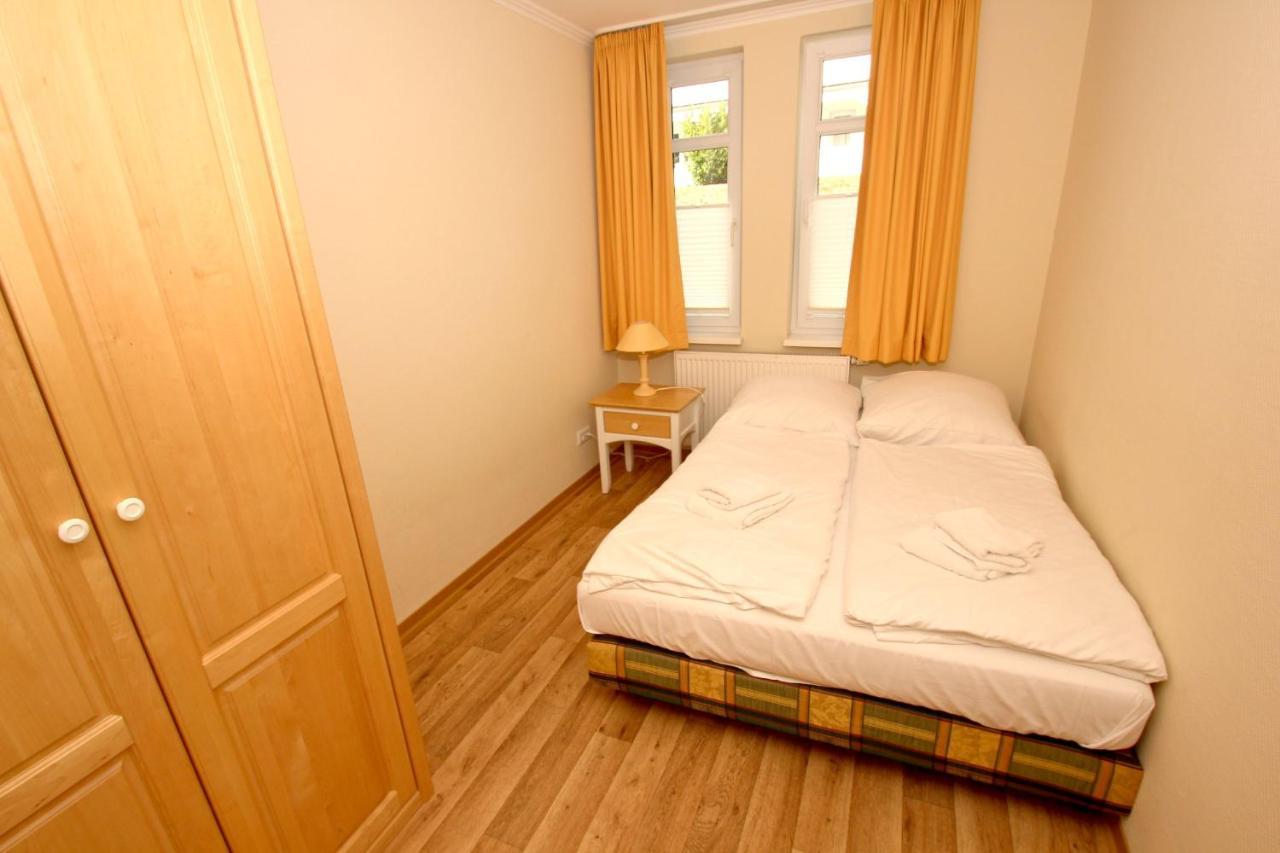 Mit Meerblick Und Balkon, Gratis Nutzung Vom Ahoi Erlebnisbad Und Sauna In Sellin - Meeresblick Fewo 35 Goehren  Buitenkant foto